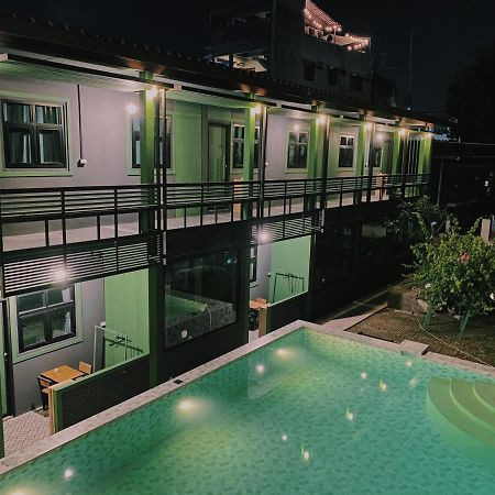 Chiangmai Moli Inn (Adults Only) Chiang Mai Exterior foto