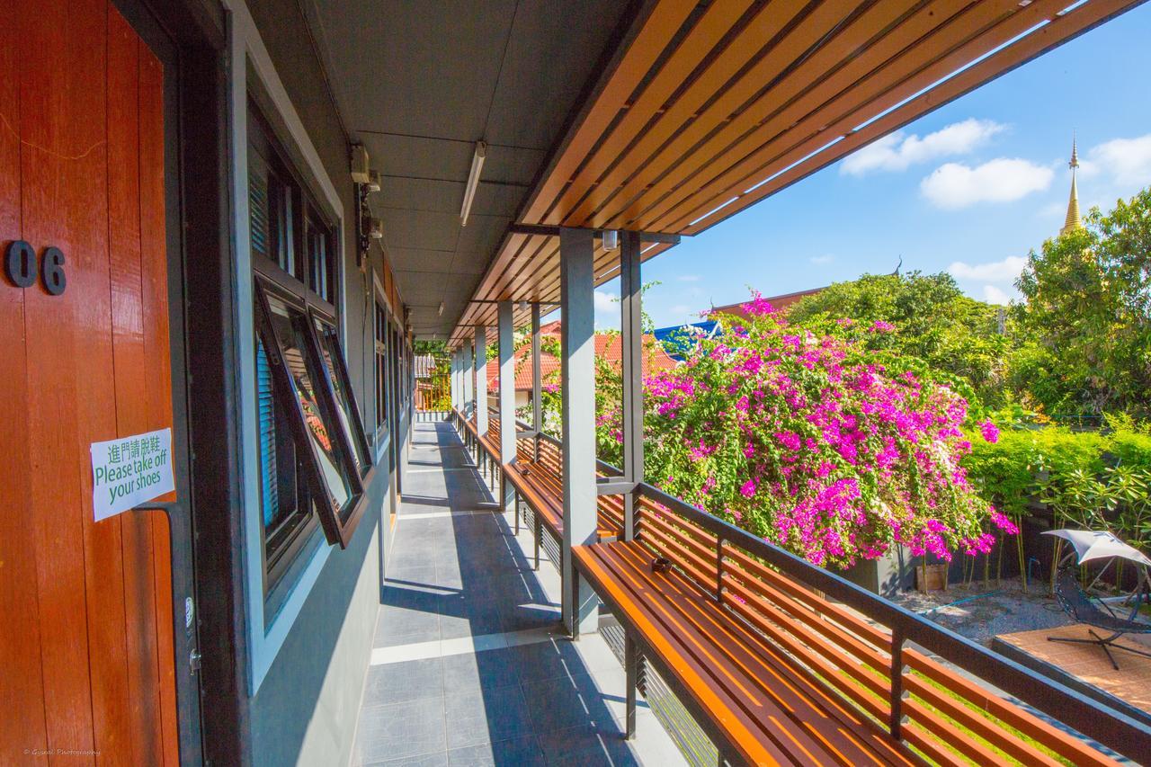 Chiangmai Moli Inn (Adults Only) Chiang Mai Exterior foto
